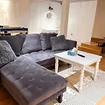Peaceful 4Bdrm Home 5Mins To Clifton Hill